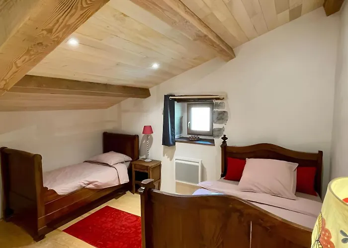 Tables D'hotes Lukugaraia B&B